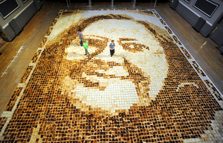 World's largest Toast Mosaic